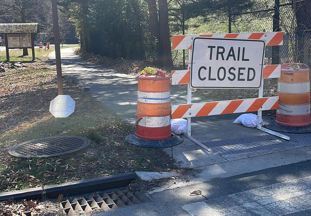 Trail Closed sign along the Rock Creek Trail in Washington DC - Photo by Raymond DelGreco