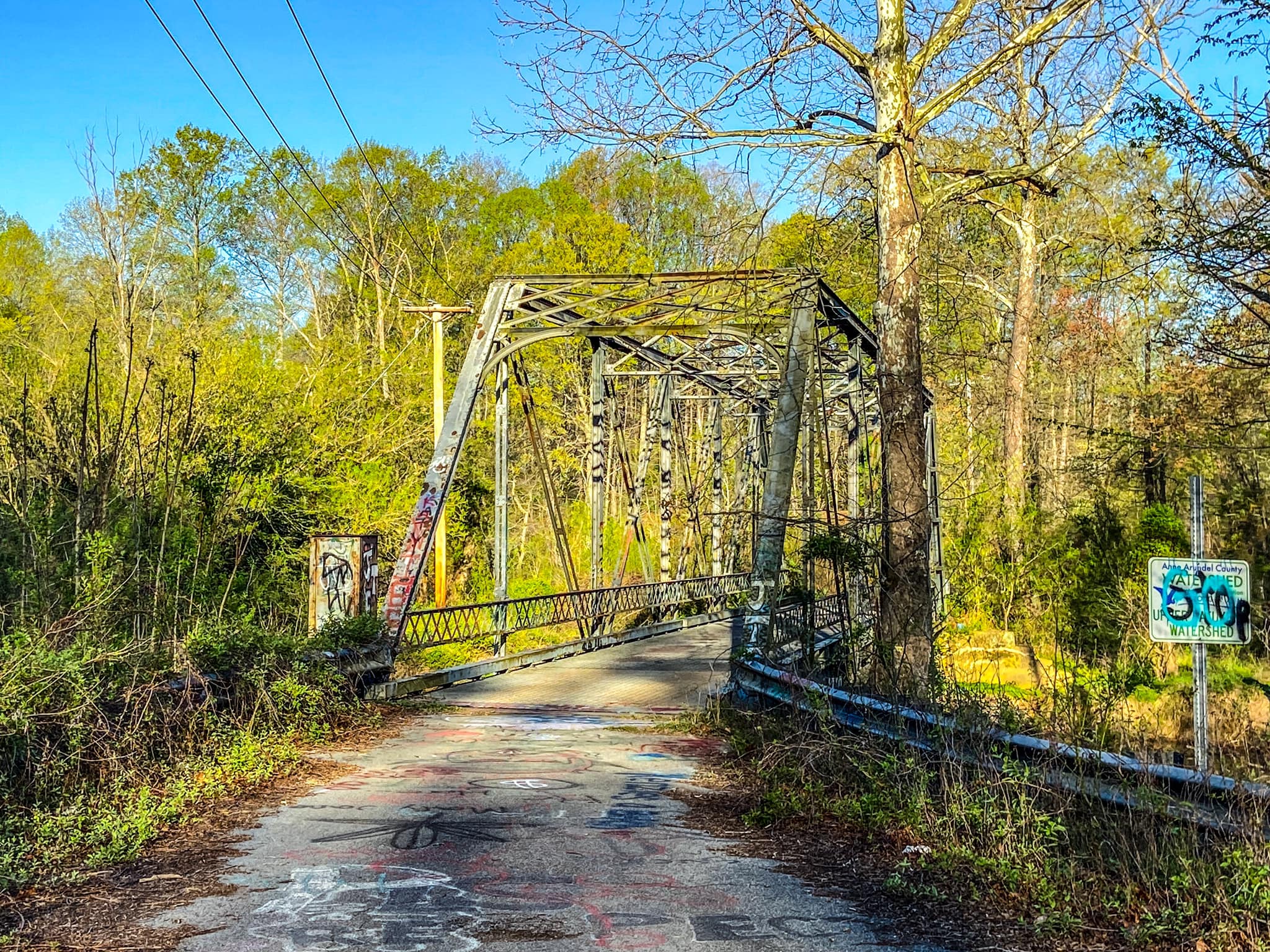 The Legend of 'Cry Baby Bridge' and Meeting Michelle & RayRey